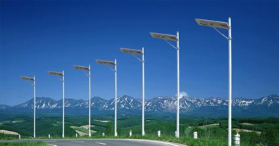 如何降低太陽(yáng)能路燈安裝成本？
